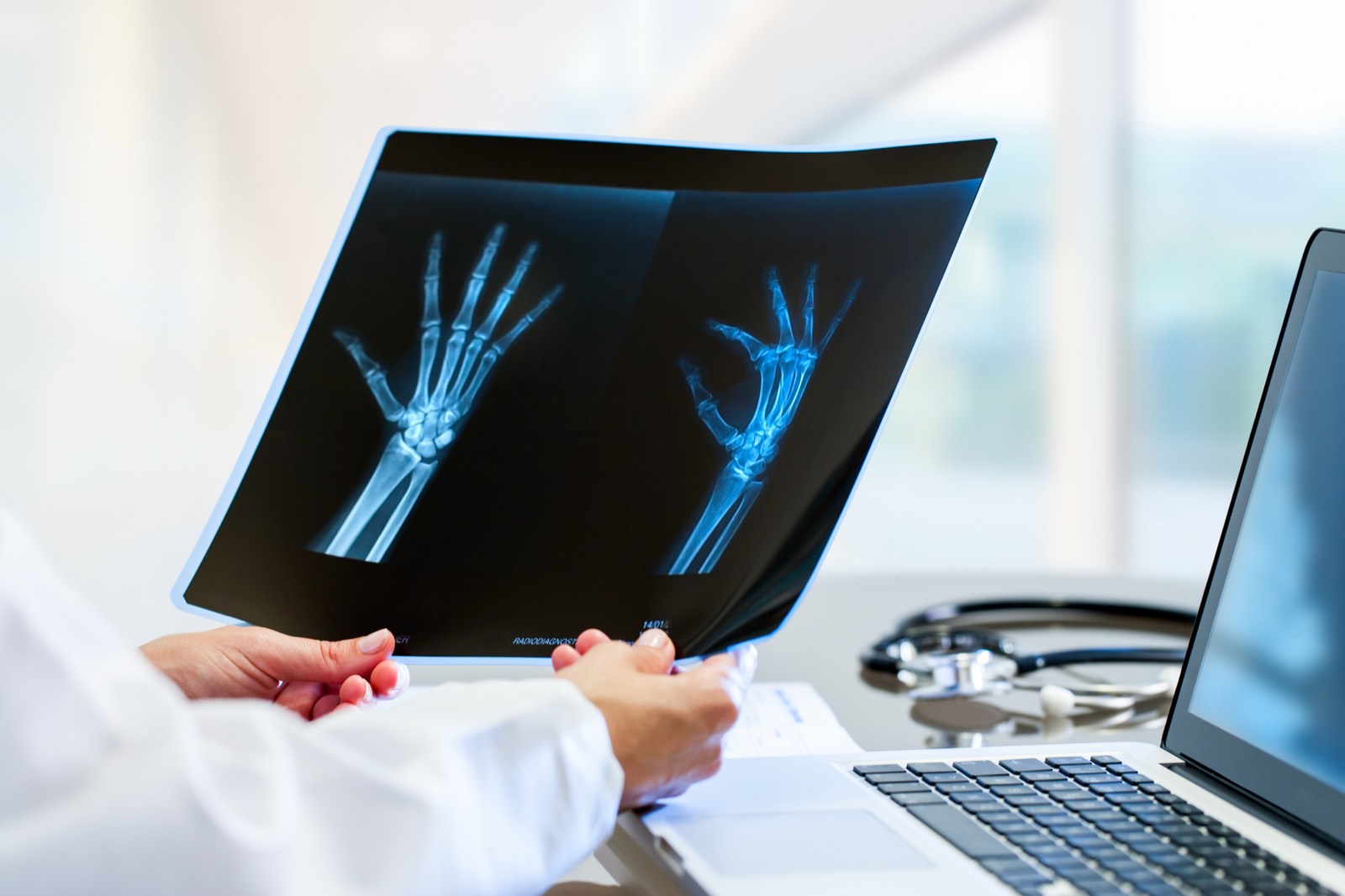 Book telehealth appointment for broken wrist