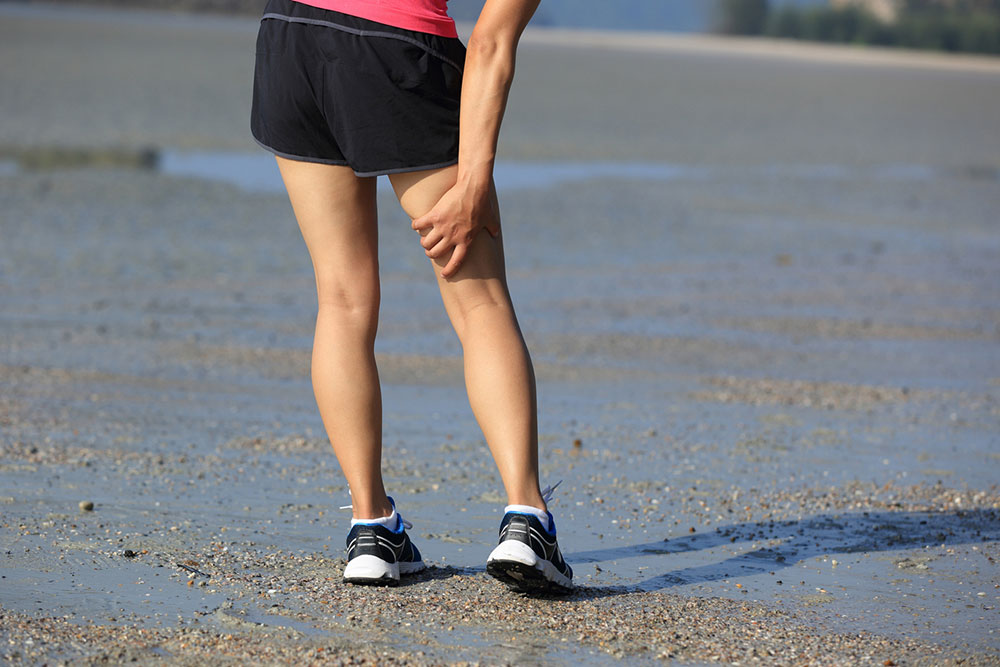 Hamstring tear treatment