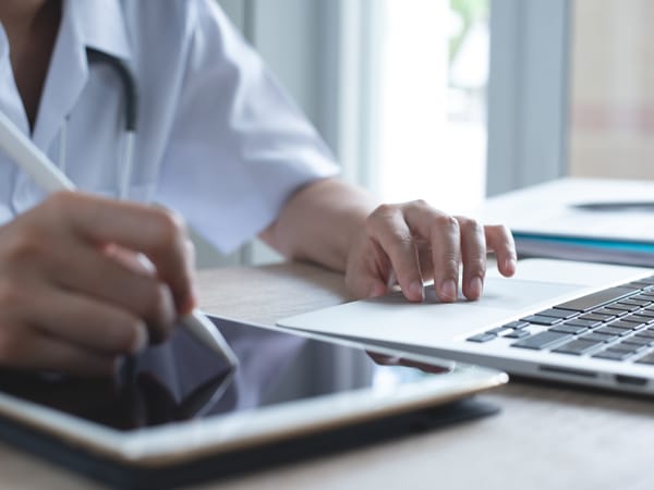 Orthopaedic telehealth video consultation